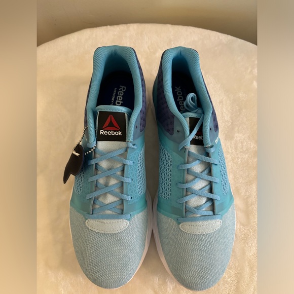 Reebok Women’s Sublite Speedpak Athletic MT Running Shoe (NIB) - Picture 5 of 10